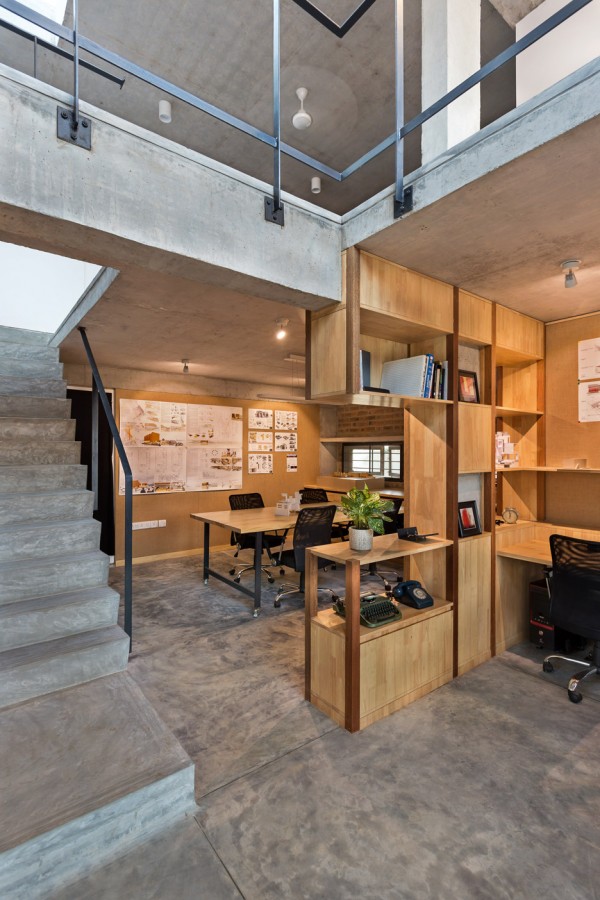 Architects home and studio by BetweenSpaces