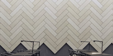 Baux plank by Form us with love