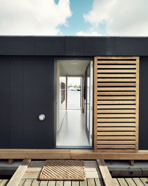 Copenhagen House Boat by Laust Nørgaard