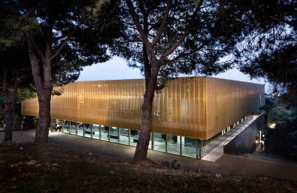 The Alb'Oru cultural centre in Bastia by DDA Architectes