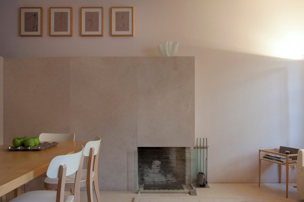 Flat in Porto by Eduardo Souto de Moura