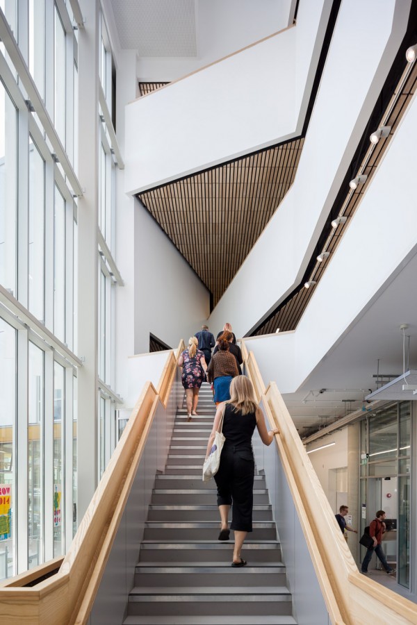 University of Portsmouth by Penoyre and Prasad