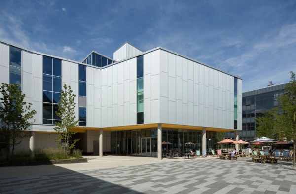 University of Portsmouth by Penoyre and Prasad