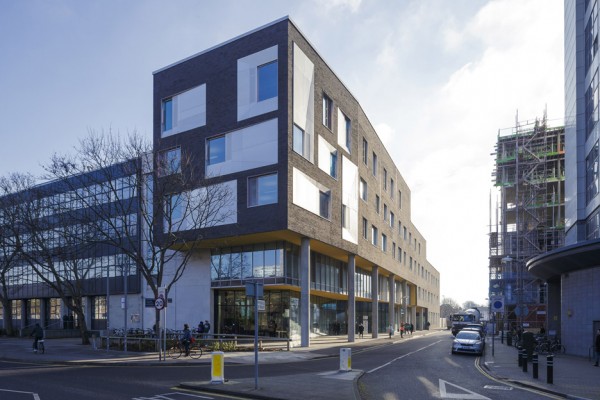 University of Portsmouth by Penoyre and Prasad
