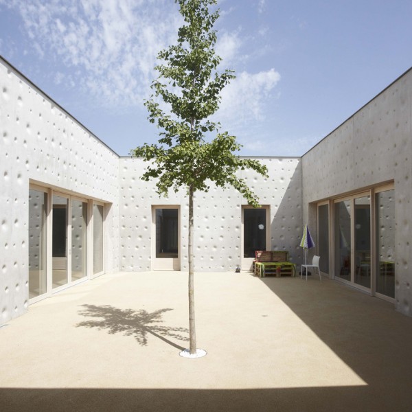 Epilepsy residential care home by Atelier Martel