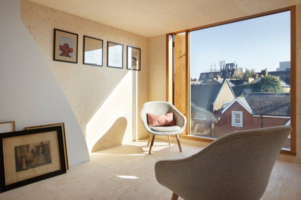 Gallery House Phase 2 by Studio Octupi