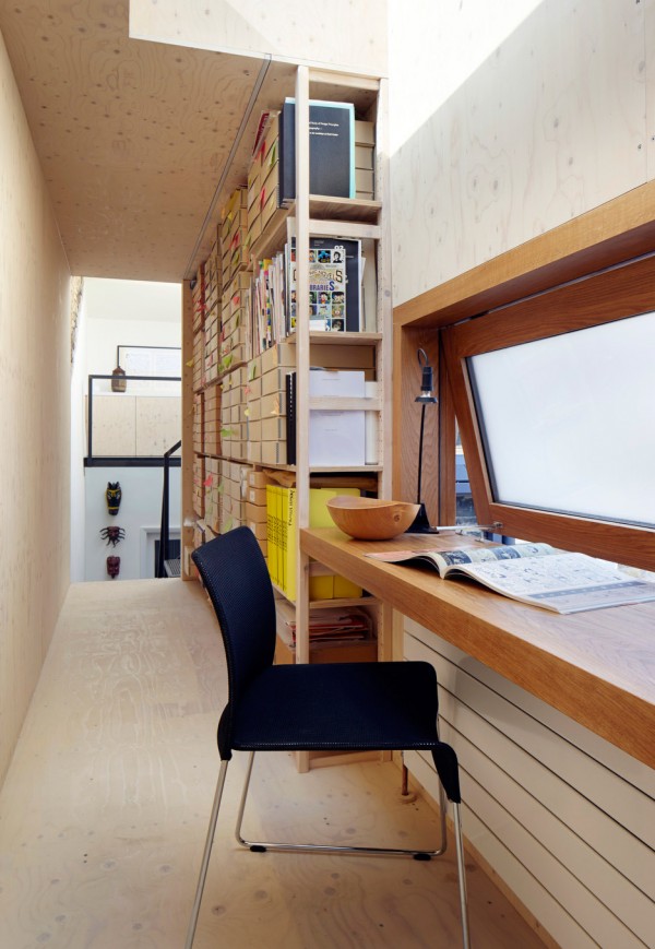 Gallery House Phase 2 by Studio Octupi