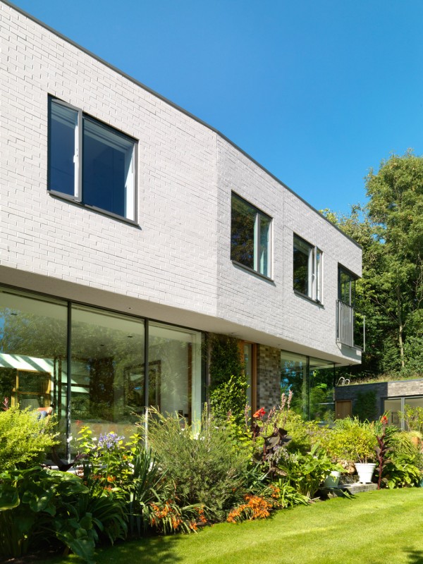 Garden House by Threefold