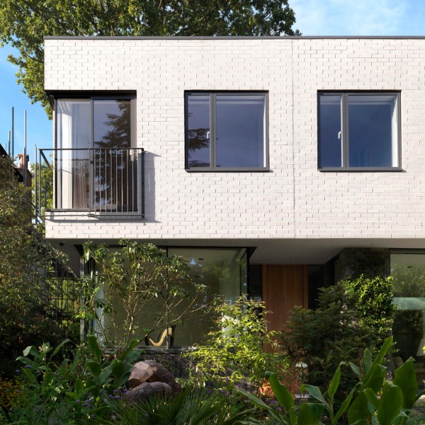 Garden House by Threefold
