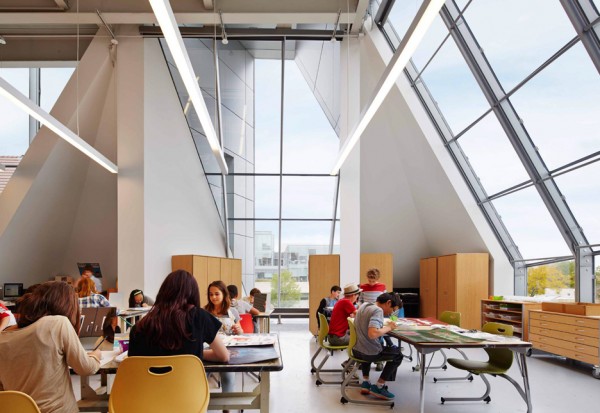 Gordon Parks Arts Hall by Valerio Dewalt Train Associates