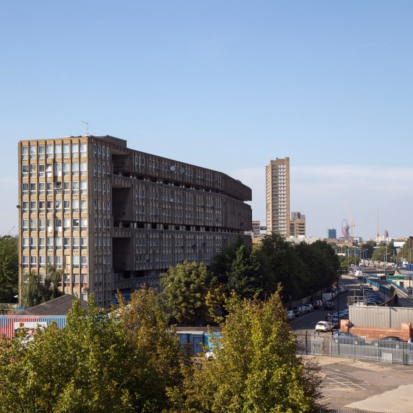 Haworth Tompkins on Robin Hood Gardens