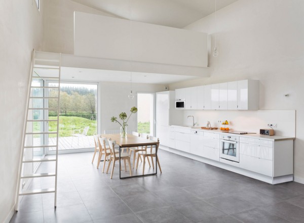House for a Photographer by Studio Razavi