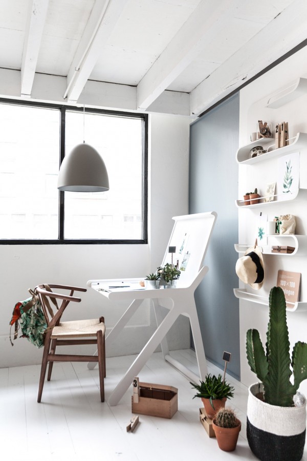 K Desk by Rafa kids furniture collection