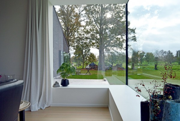 Kiekens' House by Architektuurburo Dirk Hulpia