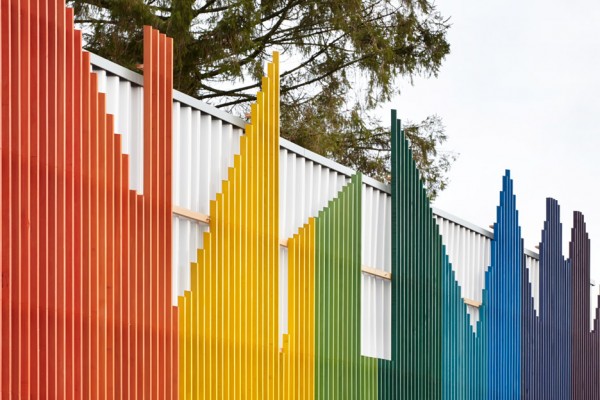 Little Hall at Prestwood Infant School by De Rosee Sa Architects