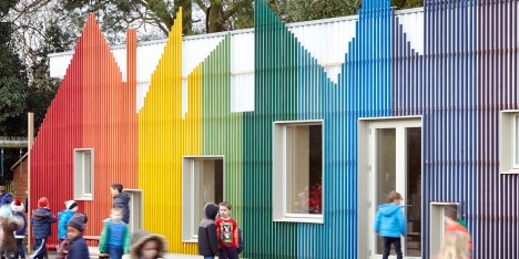 Little Hall at Prestwood Infant School by De Rosee Sa Architects
