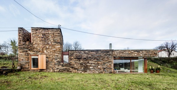 A Bodega by Cubus Arquitectura