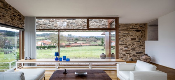 A Bodega by Cubus Arquitectura