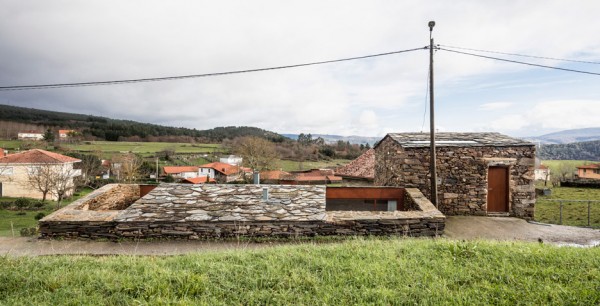 A Bodega by Cubus Arquitectura
