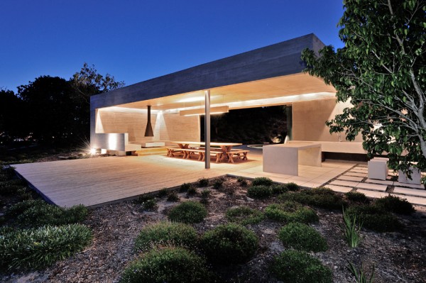 The Midden Garden Pavilion in Cape Town by Metropolis