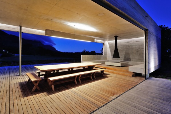 The Midden Garden Pavilion in Cape Town by Metropolis