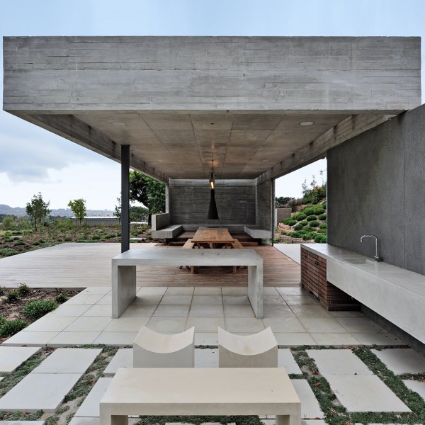 The Midden Garden Pavilion in Cape Town by Metropolis