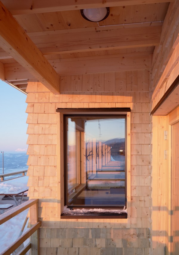 Mountain restaurant Björk in Hemavan by Murman Architects