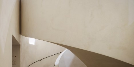 Herzog & de Meuron creates subterranean gallery for Musée Unterlinden in Colmar