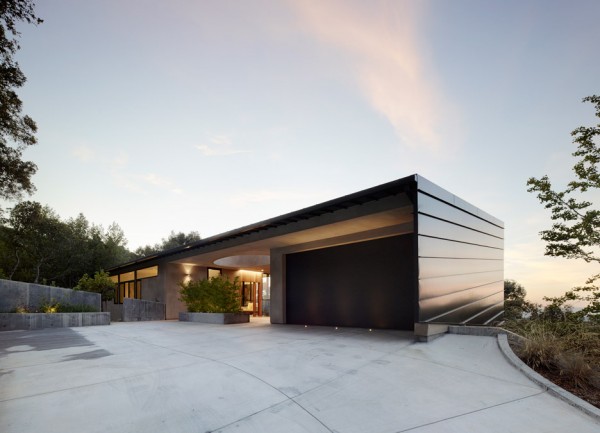 Overlook Guest House by Schwartz and Architecture