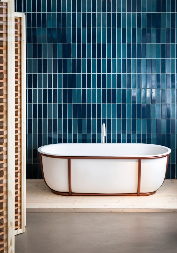 Patricia Urquiola's Cuna and Larian bathtubs for Agape