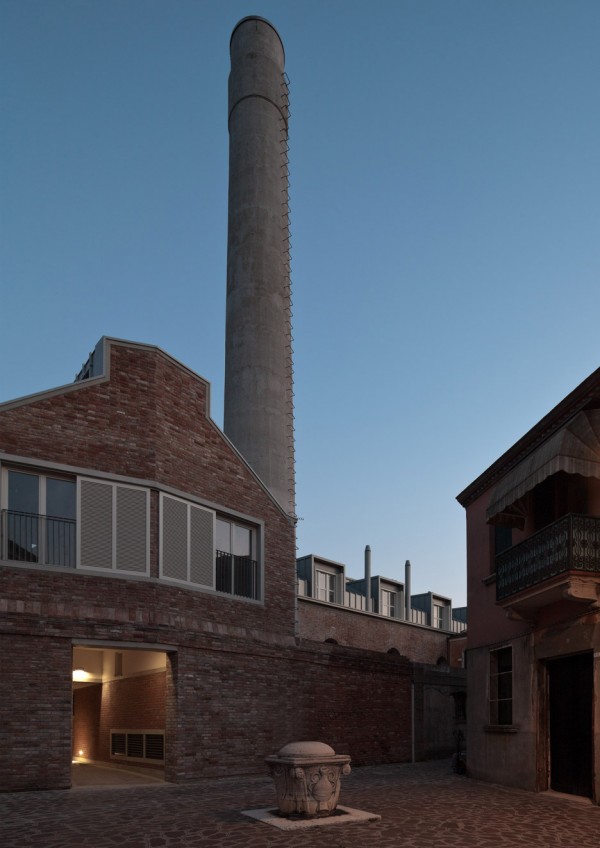 Venice renovation by Studio Macola