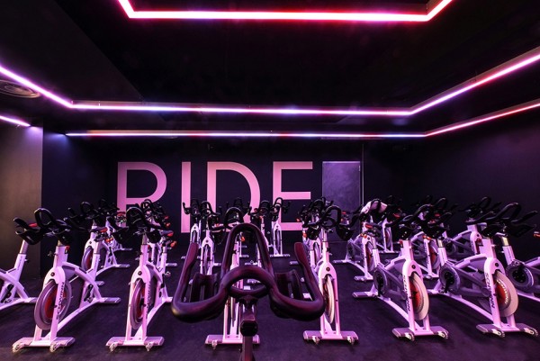 Ride spinning studio by Das Studio