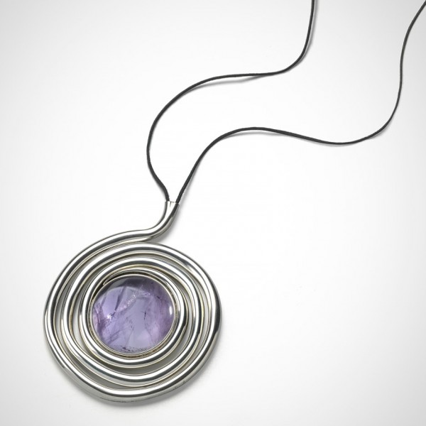 Free Hand pendant from the Naja collection