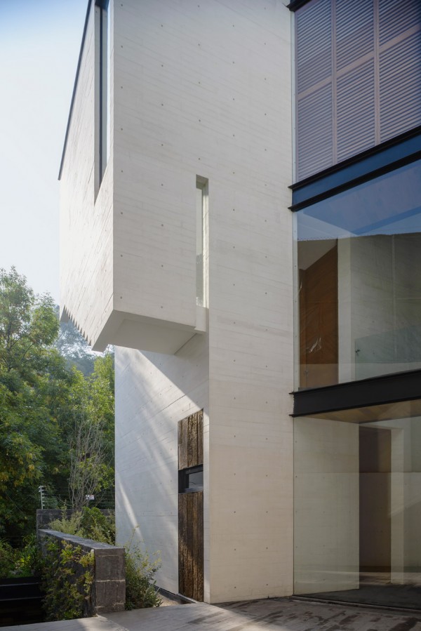 S House by Taller Hector Barroso