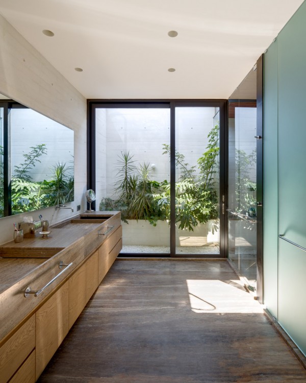 S House by Taller Hector Barroso