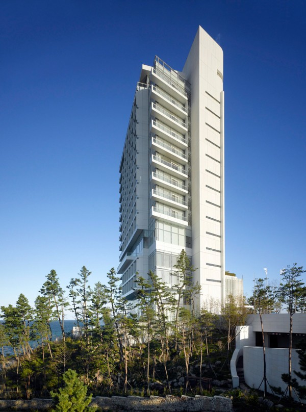 Seamarq Hotel in Gagneung, South Korea by Richard Meier and Partners