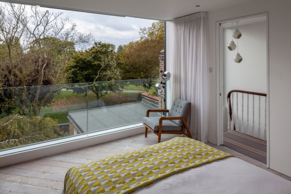 Shepherds Bush House by Studio 30