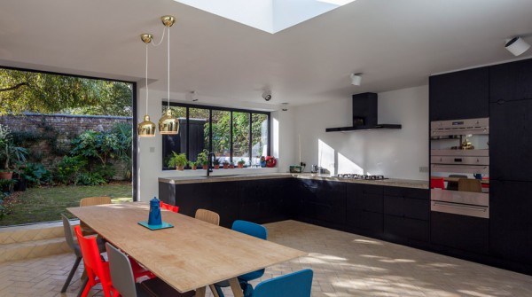 Shepherds Bush House by Studio 30