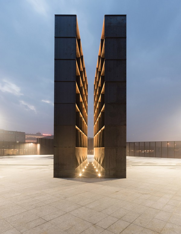 Shoah Memorial in Bologna by SET Architects