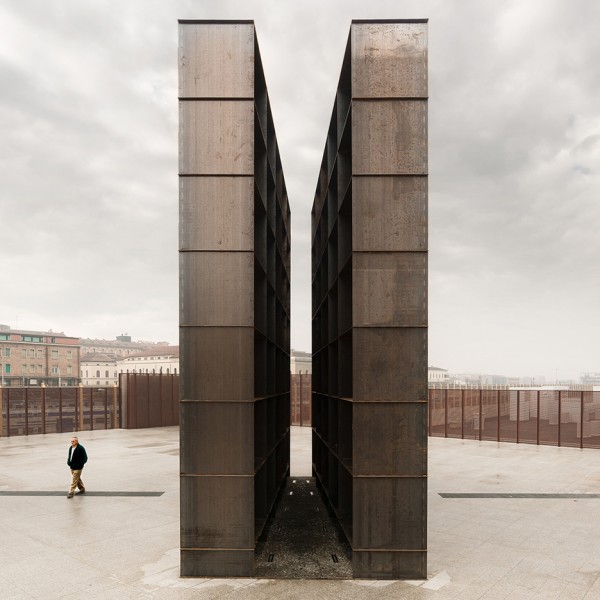 Shoah Memorial in Bologna by SET Architects