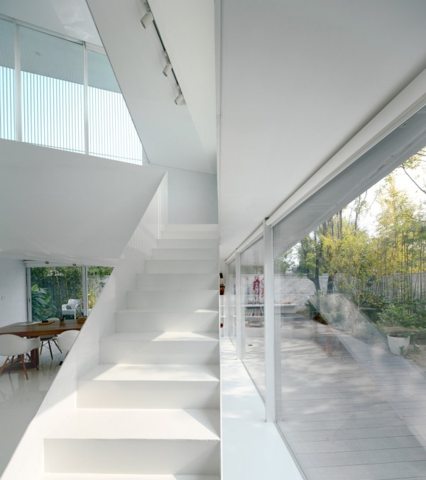 Shunyi House in Beijing by reMIX Studio