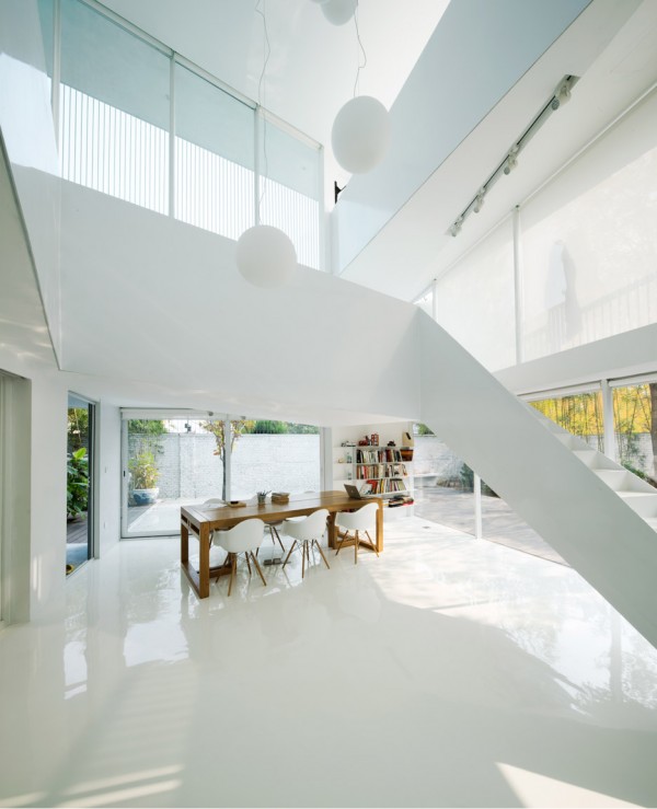 Shunyi House in Beijing by reMIX Studio