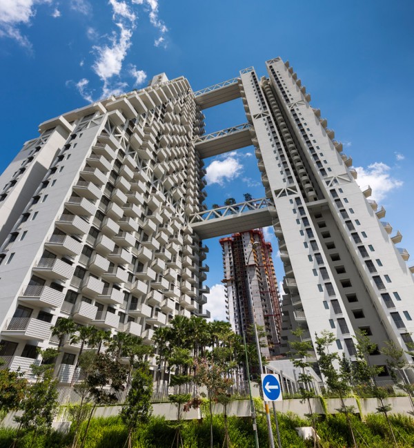 Sky Habitat by Moshe Safdie