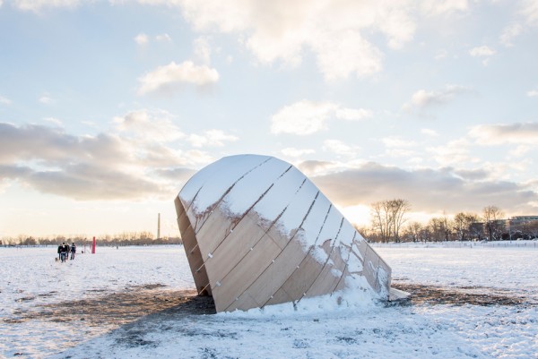 Winter Stations on Canada's Lake Ontario