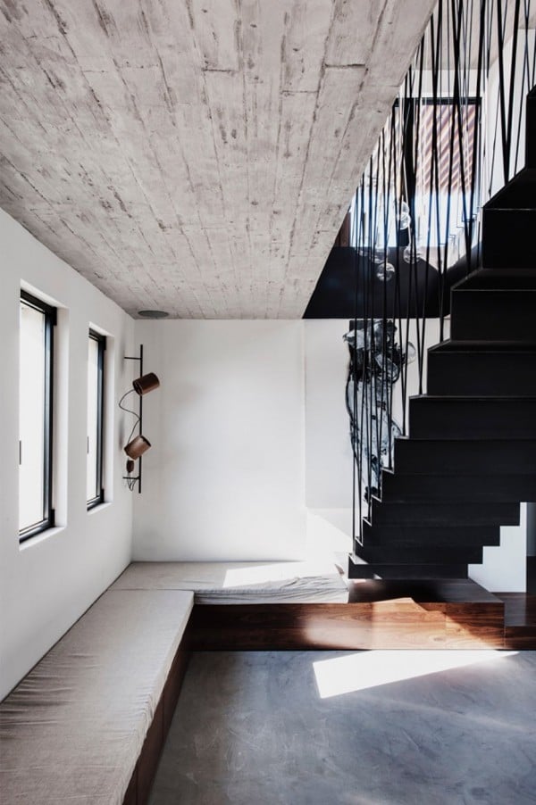tel-aviv-house-gabrielle-toledano-interior-design_dezeen_936_3