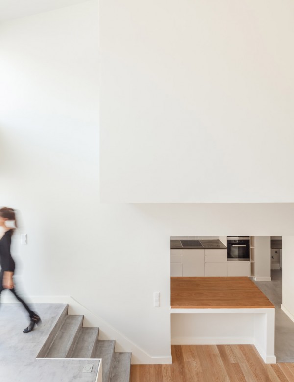 Terras 8 house by Colectivo Cais