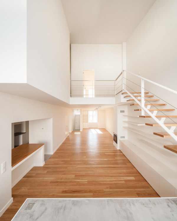 Terras 8 house by Colectivo Cais
