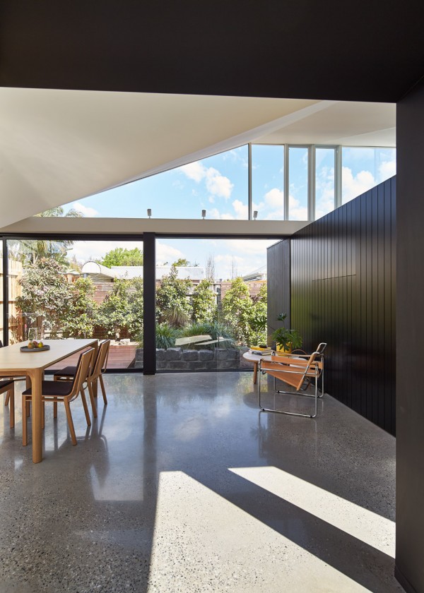 Tunnel House by Modo Architecture