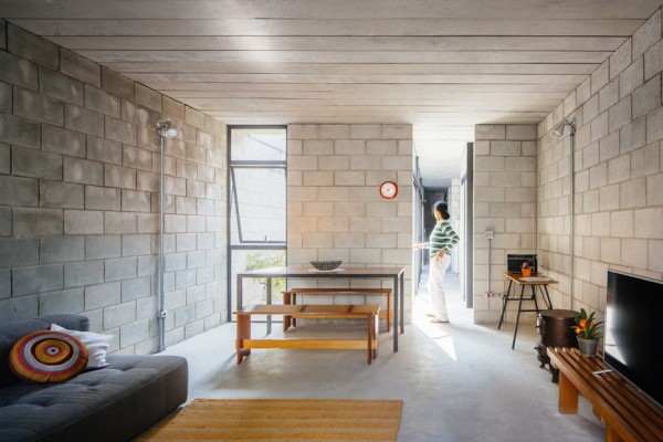 Villa Matilde House by Terra e Tuma Arquitetos