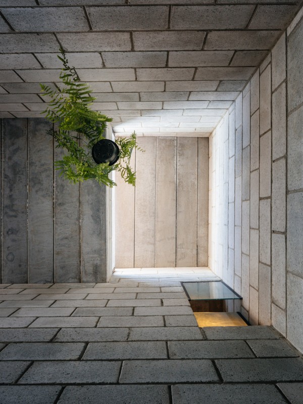 Villa Matilde House by Terra e Tuma Arquitetos